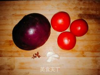 西红柿烧茄子的做法步骤：1
