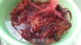 十三香麻辣小龙虾的做法步骤：1