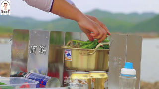 野外辣鱼汤喝别有一番滋味的做法步骤：9