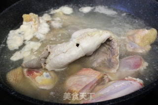 猪肚鸡的做法步骤：2