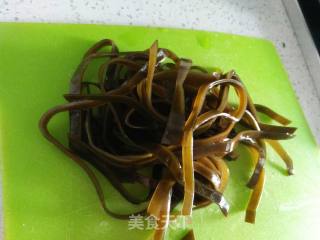 海带排骨汤的做法步骤：6