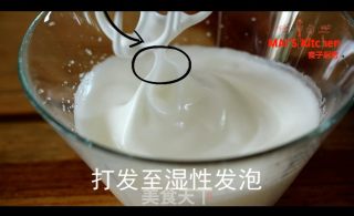 无油配方 | 外脆内松软，蓝莓夹心派的做法步骤：3