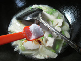 毛豆茭白煮豆腐的做法步骤：6