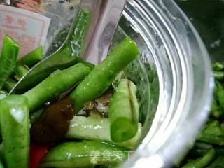 麻辣腌豆角的做法步骤：6