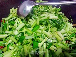 腌豆角炒通菜的做法步骤：6
