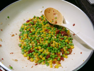玉米青豆猪肉丁的做法步骤：5