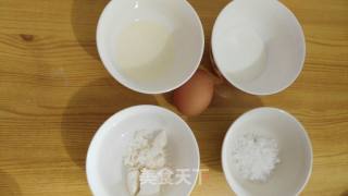 巧克力慕斯蛋糕（4寸）的做法步骤：1