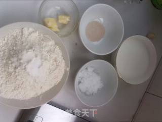 牛奶吐司的做法步骤：1