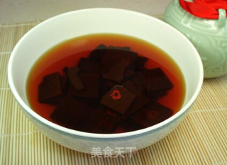 芝麻桃核阿胶的做法步骤：1