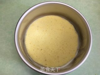 八寸芒果慕斯蛋糕的做法步骤：4