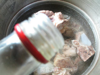 鸡毛菜山药筒骨汤的做法步骤：4