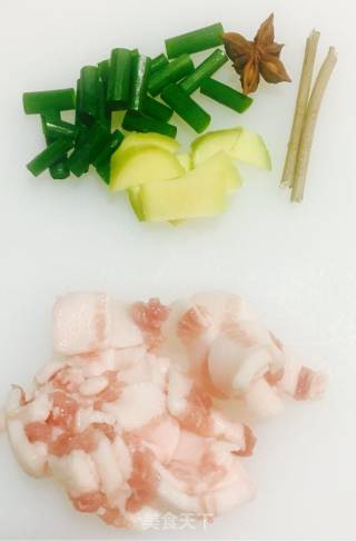 土豆焖芸豆的做法步骤：2