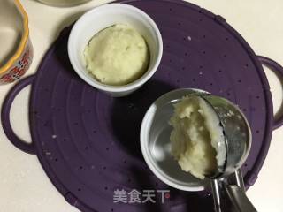 奶香蚝油土豆泥的做法步骤：4
