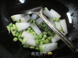 毛豆鸡心烧冬瓜的做法步骤：2