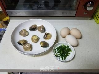文蛤蒸蛋的做法步骤：1