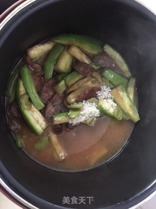 茄子&香肠焖饭的做法步骤：5