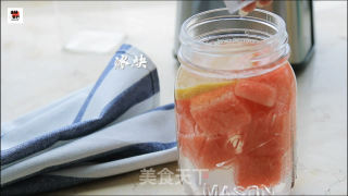 夏日冷饮——西瓜柠檬水的做法步骤：5
