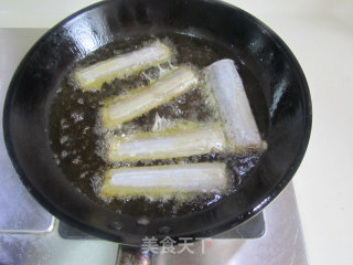 干炸带鱼的做法步骤：4