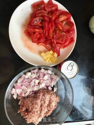 意大利面肉酱的做法步骤：1