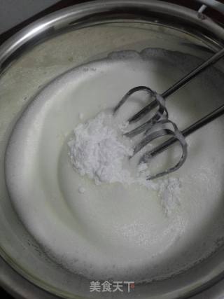 戚风蛋糕的做法步骤：8