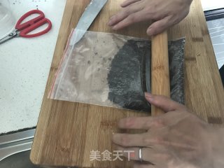 新手一次成功的6寸芒果慕斯蛋糕的做法步骤：2