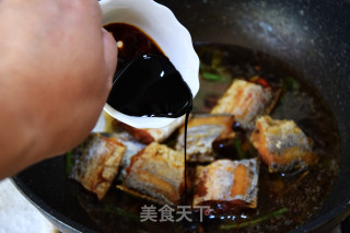 红烧带鱼的做法步骤：11