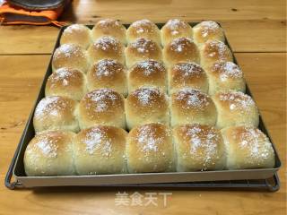 fluff棉花糖酸奶小餐包的做法步骤：14