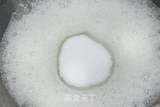 帕夫洛娃蛋糕的做法步骤：2