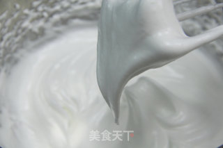 帕夫洛娃蛋糕的做法步骤：3