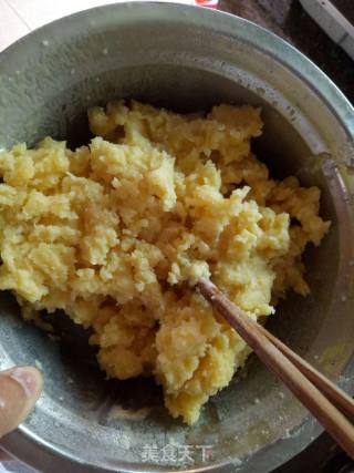 奶黄包的做法步骤：6