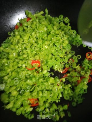 肉末炒南瓜藤的做法步骤：7