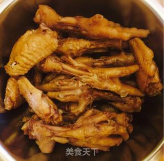 卤鸡爪的做法步骤：6
