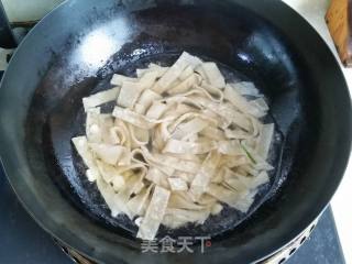 韭菜粉皮汤的做法步骤：6