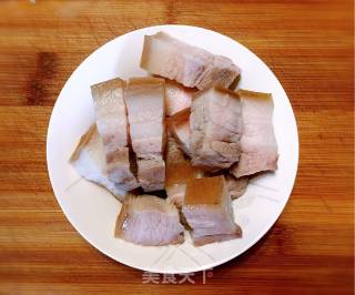 百叶结红烧肉的做法步骤：2