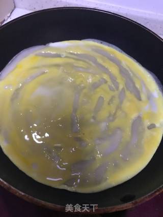 家常煎饼果子的做法步骤：3