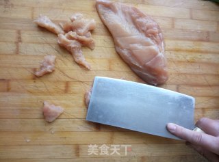 糖醋鸡肉的做法步骤：2