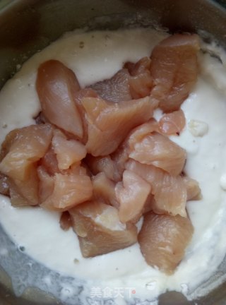 糖醋鸡肉的做法步骤：3