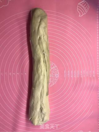 蓬松简单易做油条的做法步骤：8