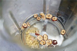 红枣花生浆的做法步骤：4