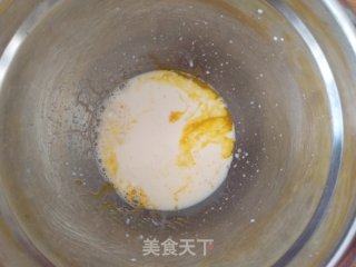 抹茶戚风的做法步骤：3