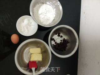 蔓越莓饼干的做法步骤：1