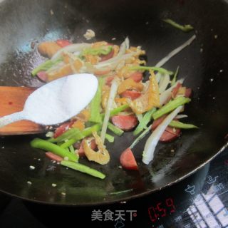 香肠油豆腐白菜丝的做法步骤：6