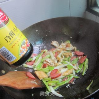 香肠油豆腐白菜丝的做法步骤：8