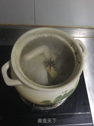 双味手撕鸡的做法步骤：1