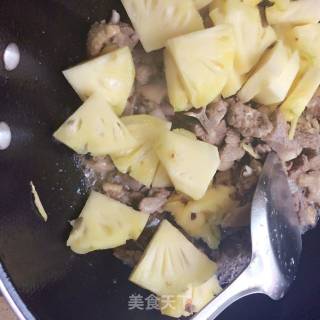 酸甜菠萝鸭肉的做法步骤：6