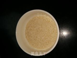 养胃大麦稀粥的做法步骤：1