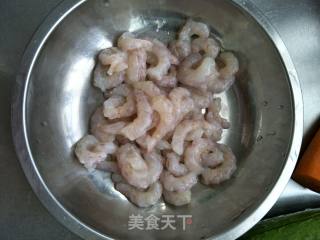 虾泥丝瓜盅的做法步骤：2