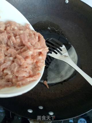 三丝炒肉的做法步骤：7