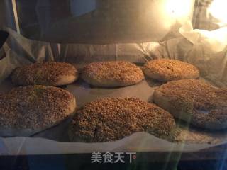烤箱版芝麻烧饼的做法步骤：18
