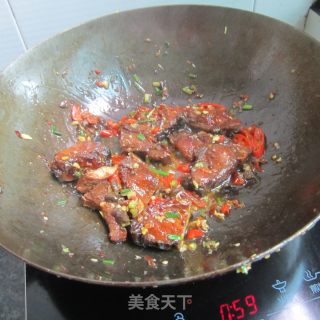 酱香腊鱼的做法步骤：5